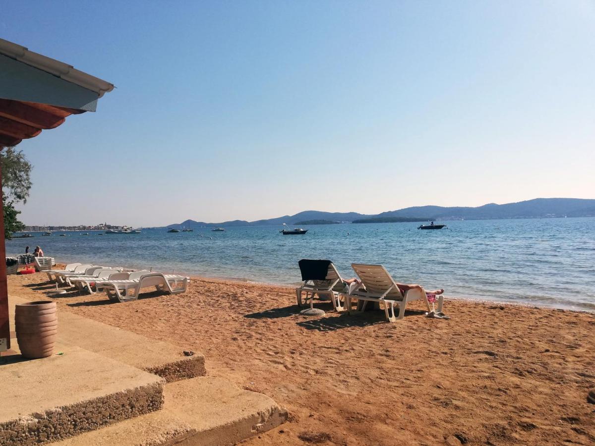 Danyja Apartments Sveti Filip i Jakov Dış mekan fotoğraf