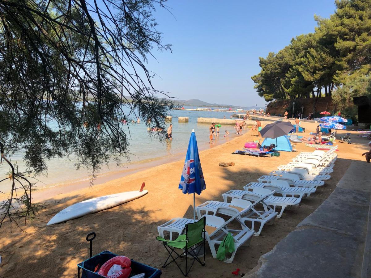 Danyja Apartments Sveti Filip i Jakov Dış mekan fotoğraf