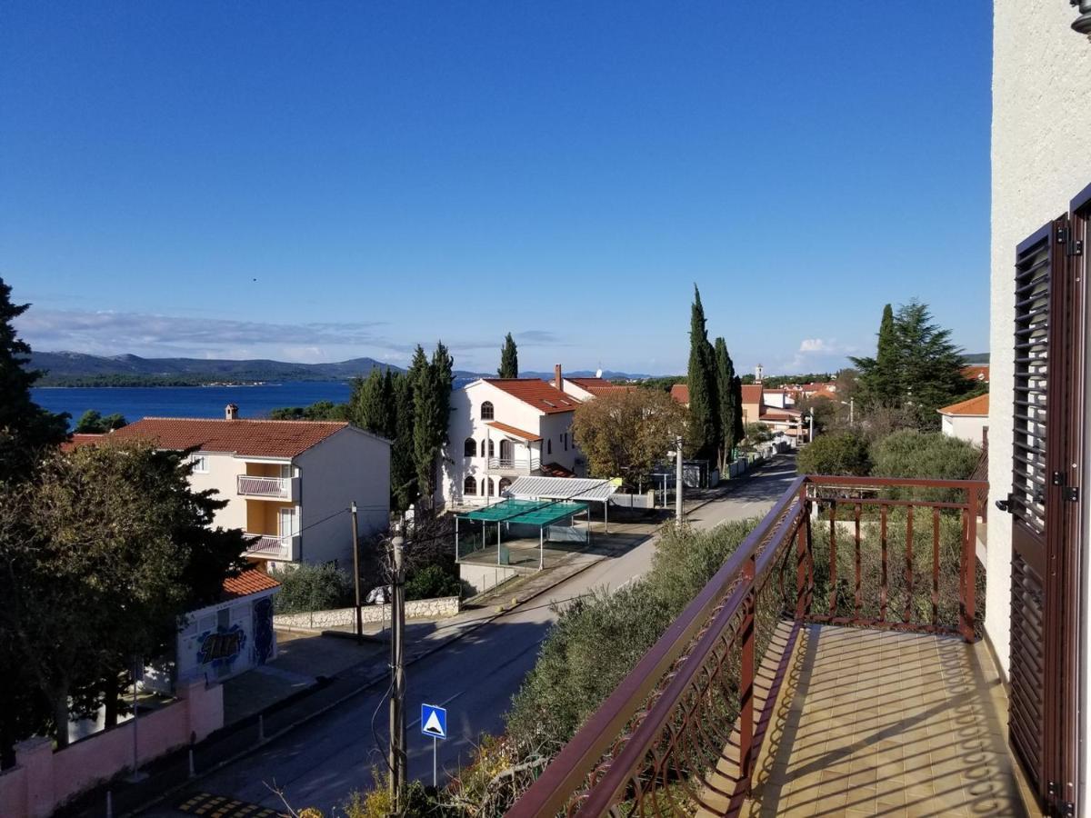 Danyja Apartments Sveti Filip i Jakov Dış mekan fotoğraf