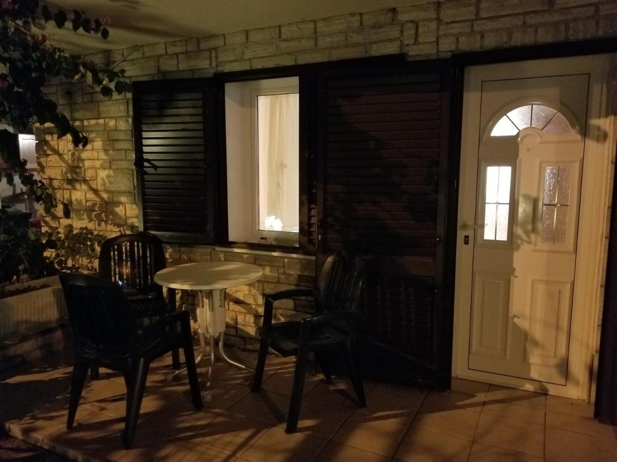 Danyja Apartments Sveti Filip i Jakov Dış mekan fotoğraf