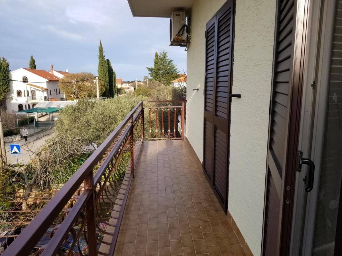 Danyja Apartments Sveti Filip i Jakov Dış mekan fotoğraf