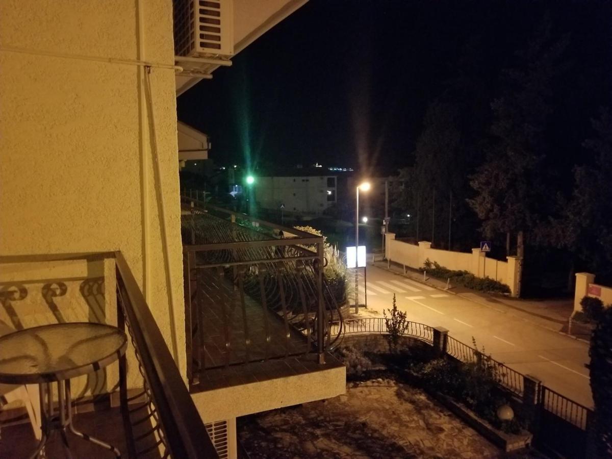 Danyja Apartments Sveti Filip i Jakov Dış mekan fotoğraf